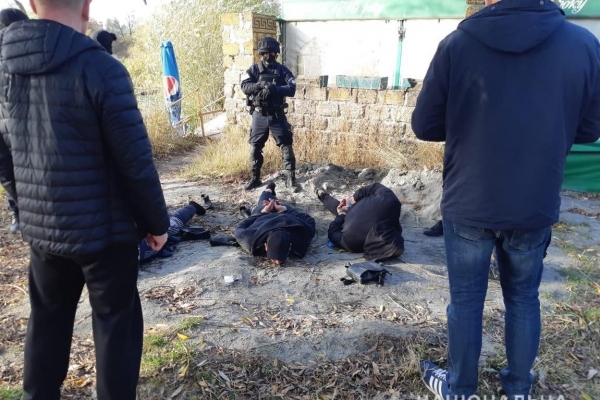 В Харькове задержали троих вооруженных азербайджанцев
